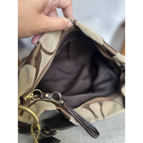 Coach Carly Signature Hobo Bag Brown Sz M Jacquard Shoulder Bag Bronze Hardware - Picture 10 of 13